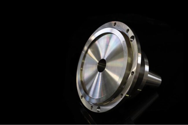 officina meccanica di precisione